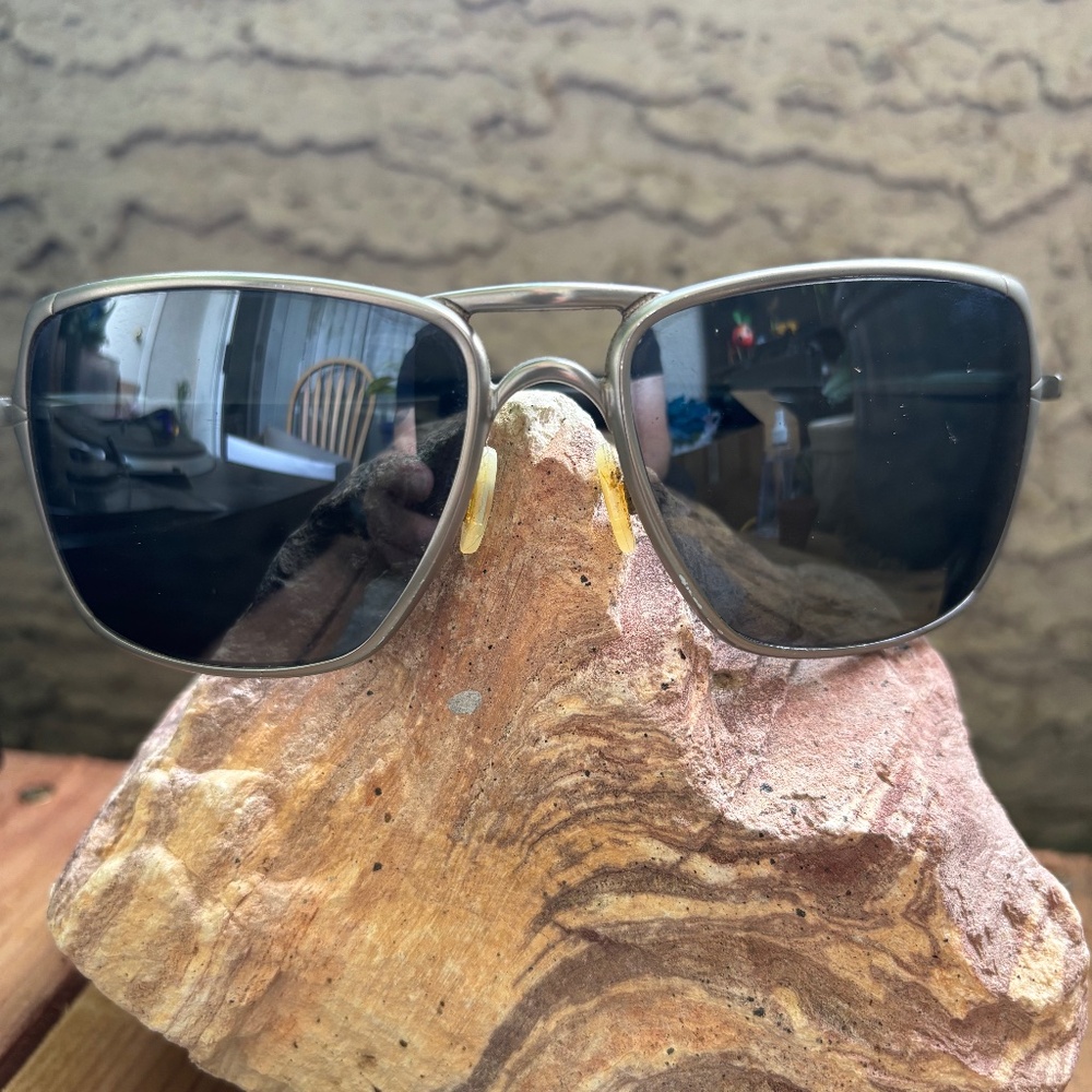 Oakley in-mate sunglasses